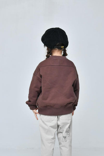大人サイズ9~13号【NEEDLEWORKS】裏毛HEREポケットトレーナー2226116w