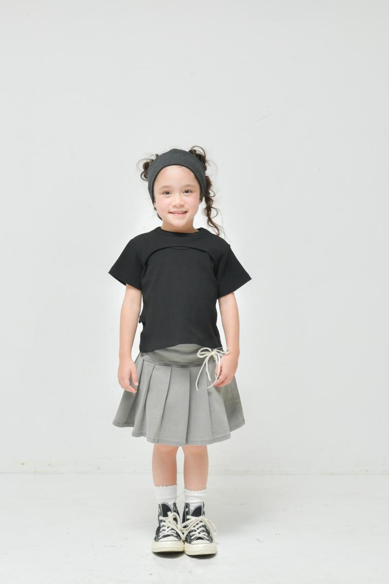 遊び心満載の子供服♪カットワークTシャツ♪90~150【NEWO】可愛いハートカットTシャツ3126313